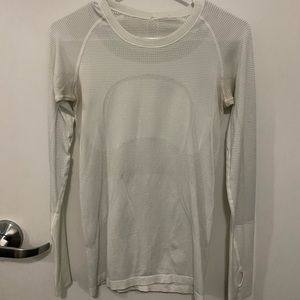 Lululemon Swiftly Tech Long Sleeve